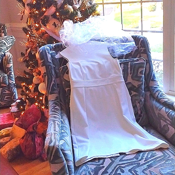 Diane Von Furstenberg Sophisticated Classic Stretchy White Gold 🎁 NWT $548 - Picture 6 of 10